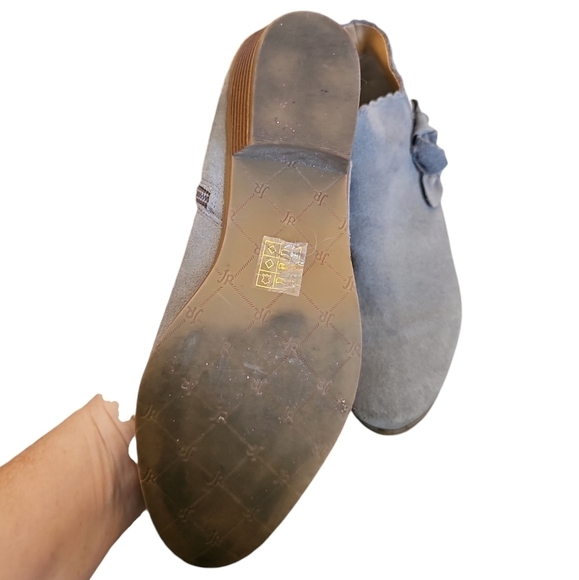 Jack Roger's Dove gray suede ankle booties sz 8 boots bows - Picture 4 of 6